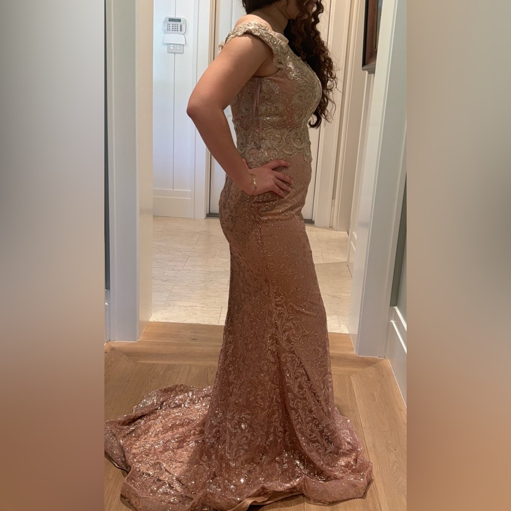 Elegant Gold Lace Prom Dress - Picture 5 of 7